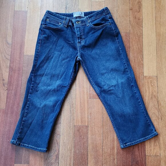 Signature by Levi Strauss Dark Wash Denim Cropped Jeans Size 10 - Picture 3 of 15